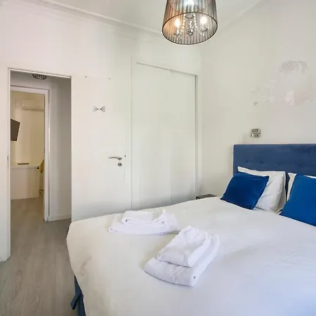 아파트 Elegant 3-bedroom With Tejo River View In Alameda 리스본