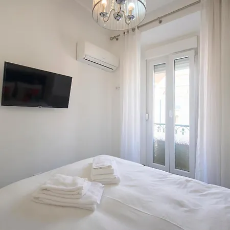 아파트 Elegant 3-bedroom With Tejo River View In Alameda