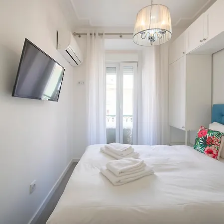 아파트 Elegant 3-bedroom With Tejo River View In Alameda *